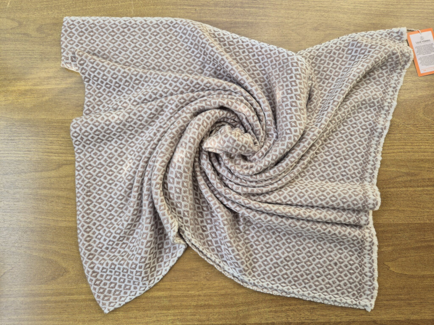 LWH Kaschmir-Schal | Helles Kupfer & Creme | Rautenmuster | weich & strukturiert | 66×190 cm